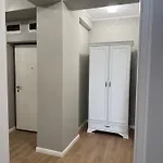 Seaside Apartment *